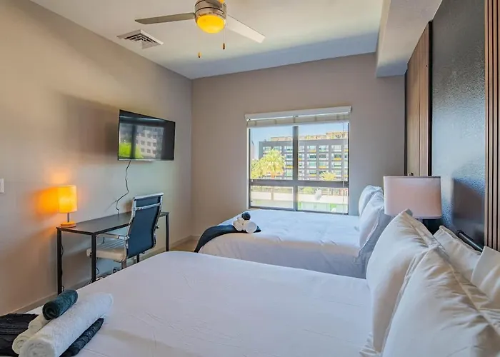 Fancy 1bd - Dt Phx - Parkin, Gym, Pool - Sleeps 6 Apartamento *