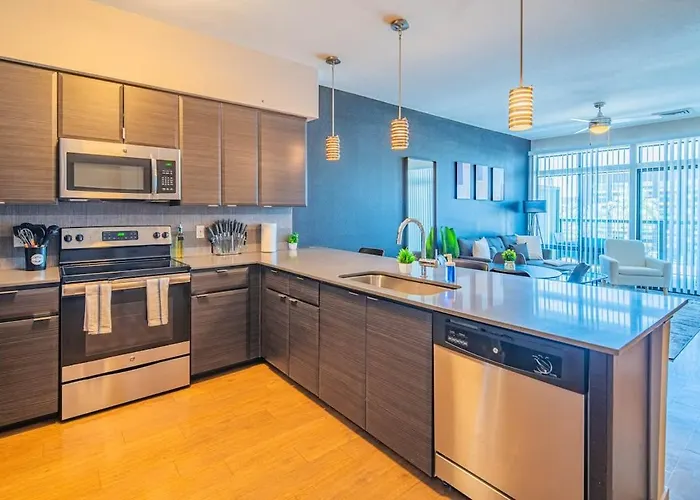 Fancy 1bd - Dt Phx - Parkin, Gym, Pool - Sleeps 6 *